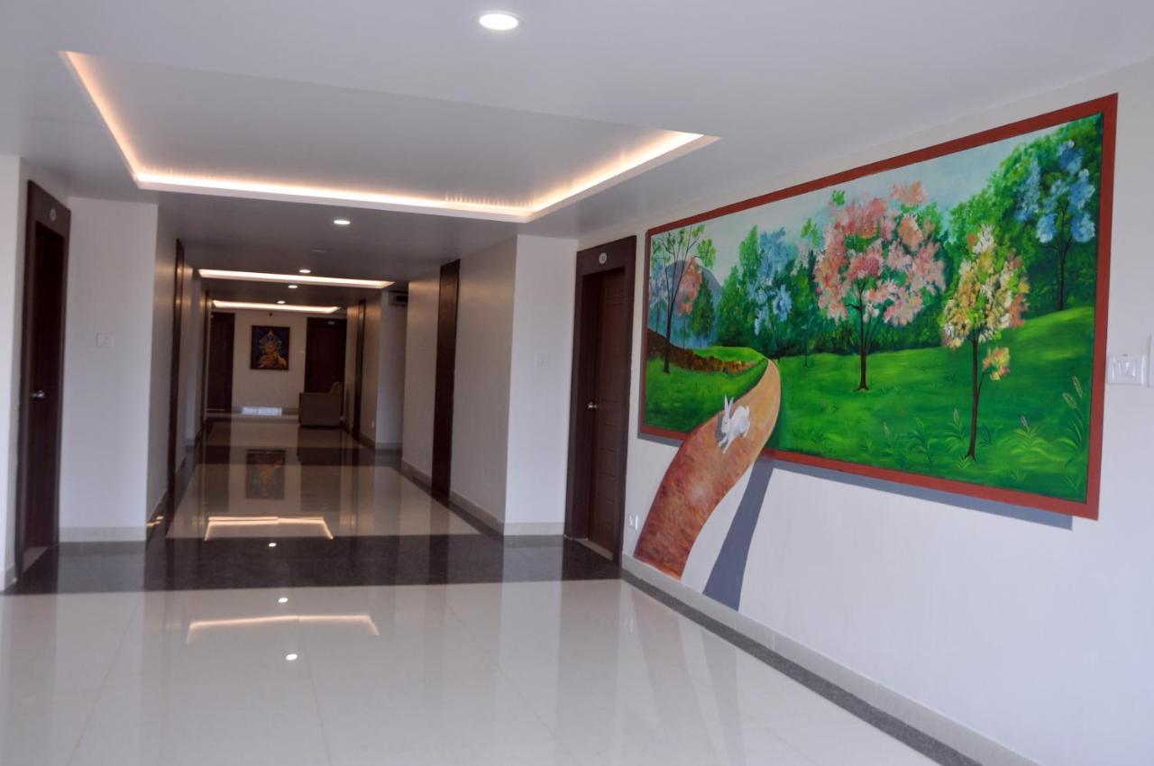 Hotel Ambika International Byndoor Bainduru Ngoại thất bức ảnh