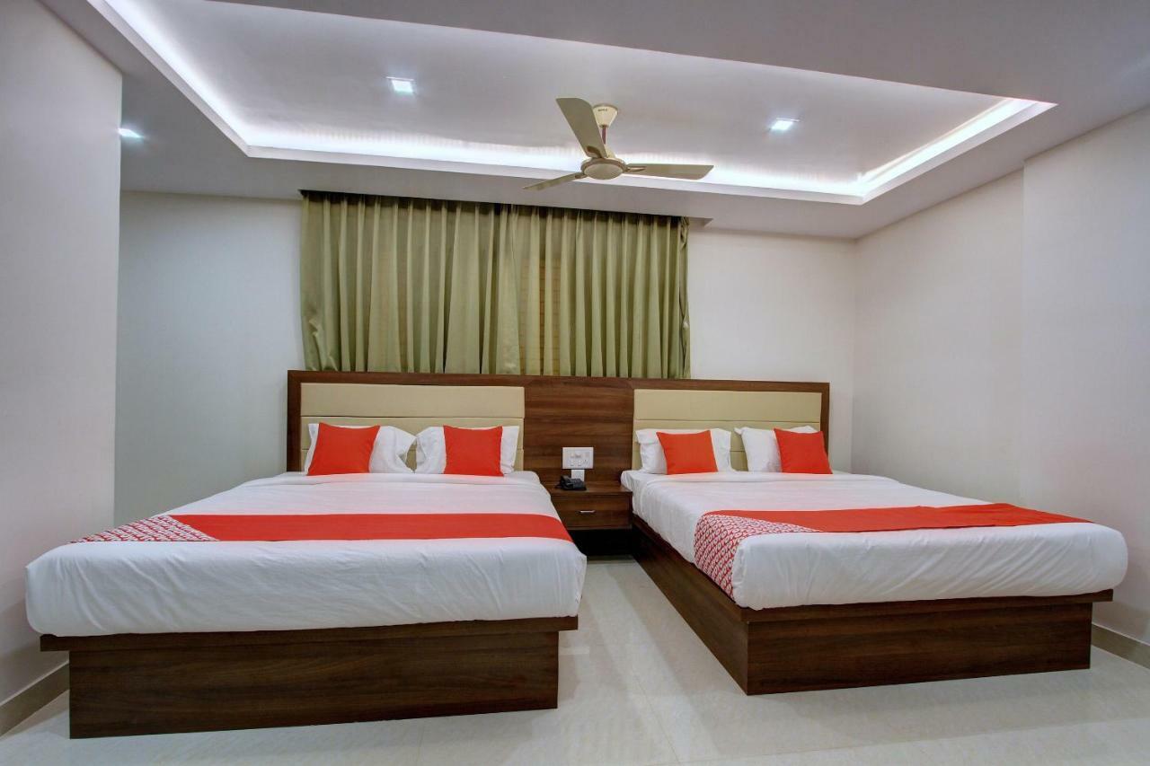 Hotel Ambika International Byndoor Bainduru Ngoại thất bức ảnh