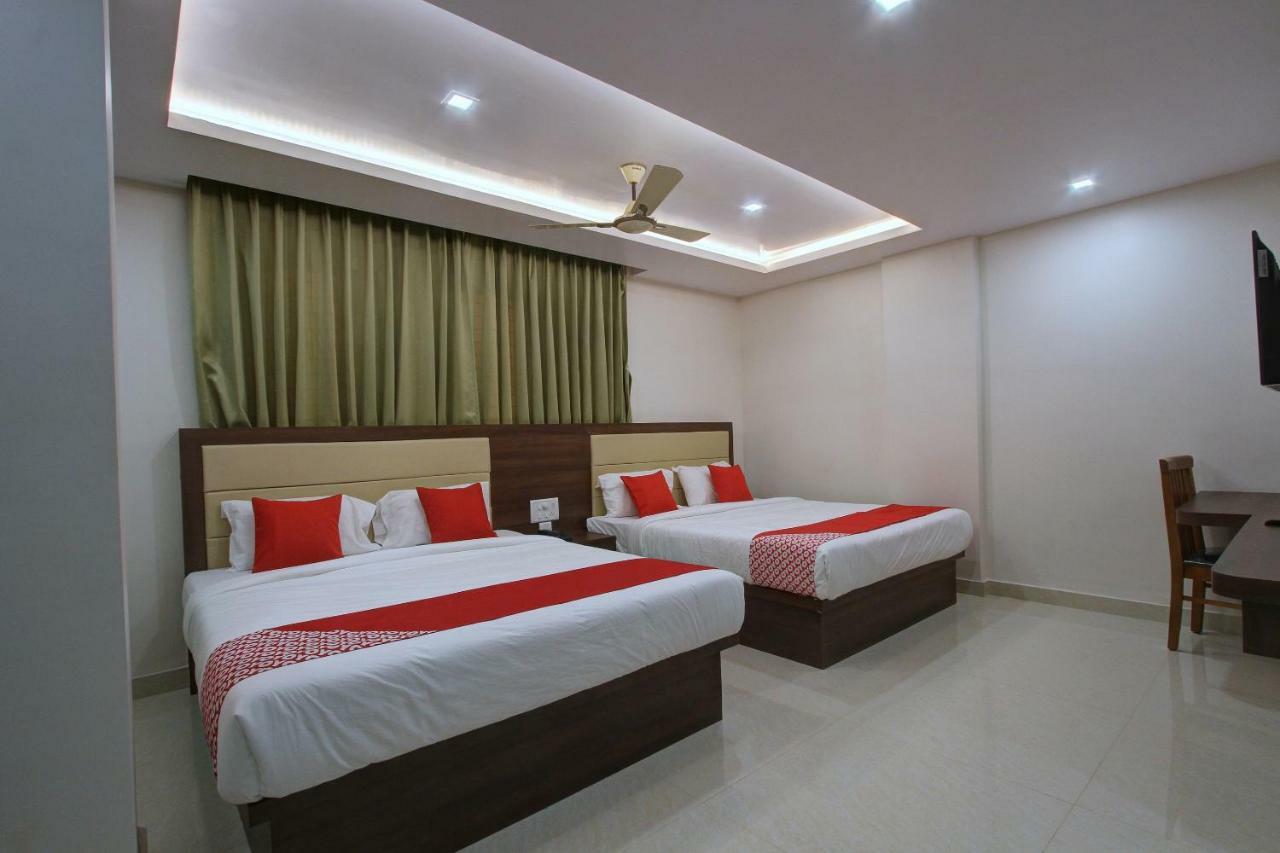 Hotel Ambika International Byndoor Bainduru Ngoại thất bức ảnh